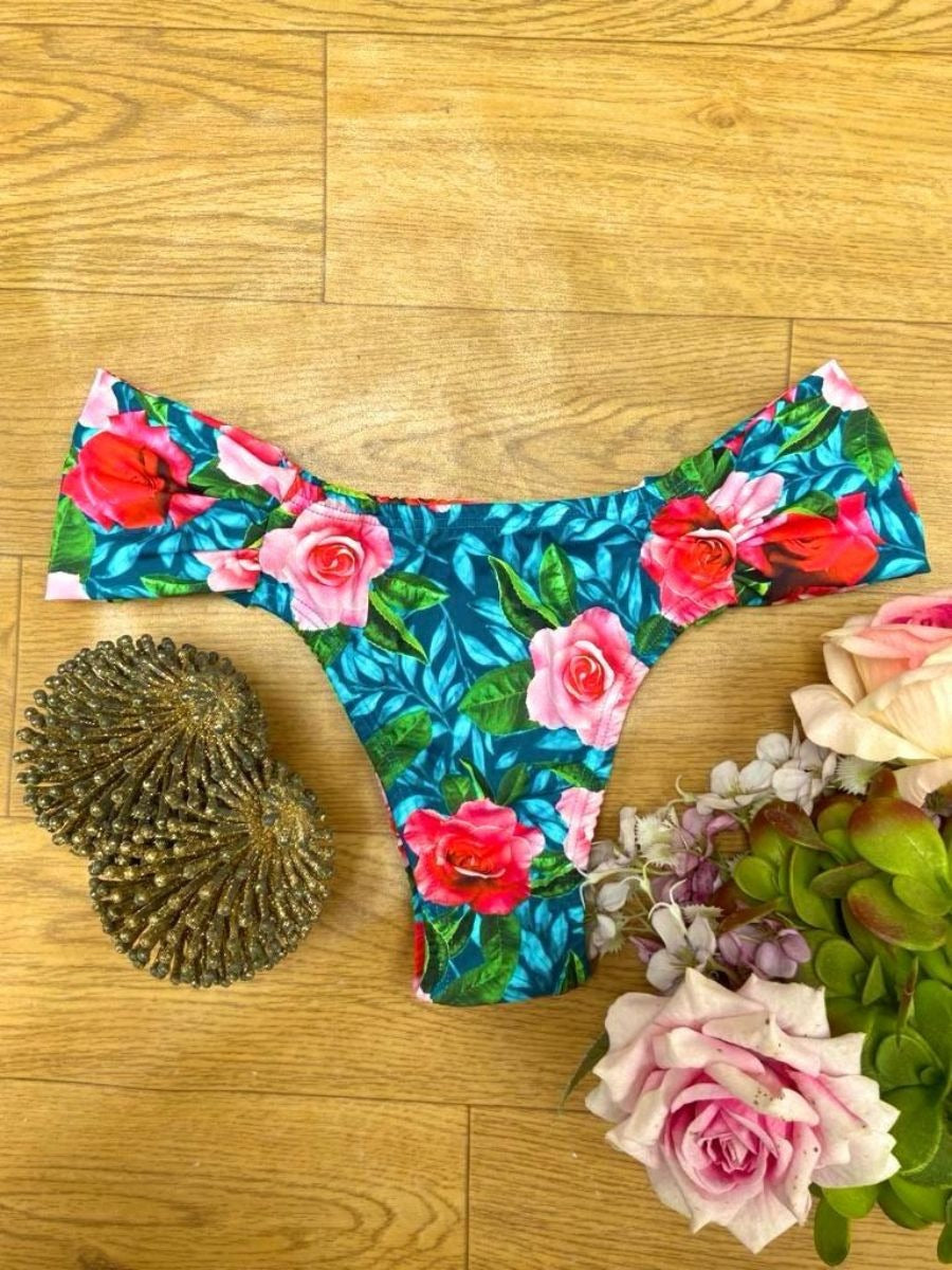 Luminno's Hand-Embroidered Luxury Bikini Set - Magnificent
